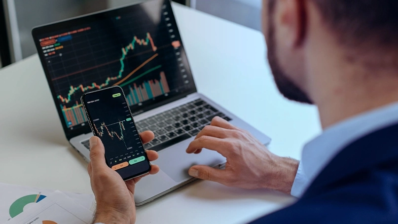 FinexisPro KI-Handelsdashboard